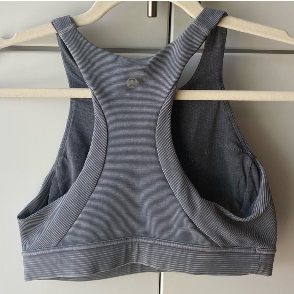 Lululemon Ribbed workout set- size 8 top and size 4 bottoms - Picture 4 of 8